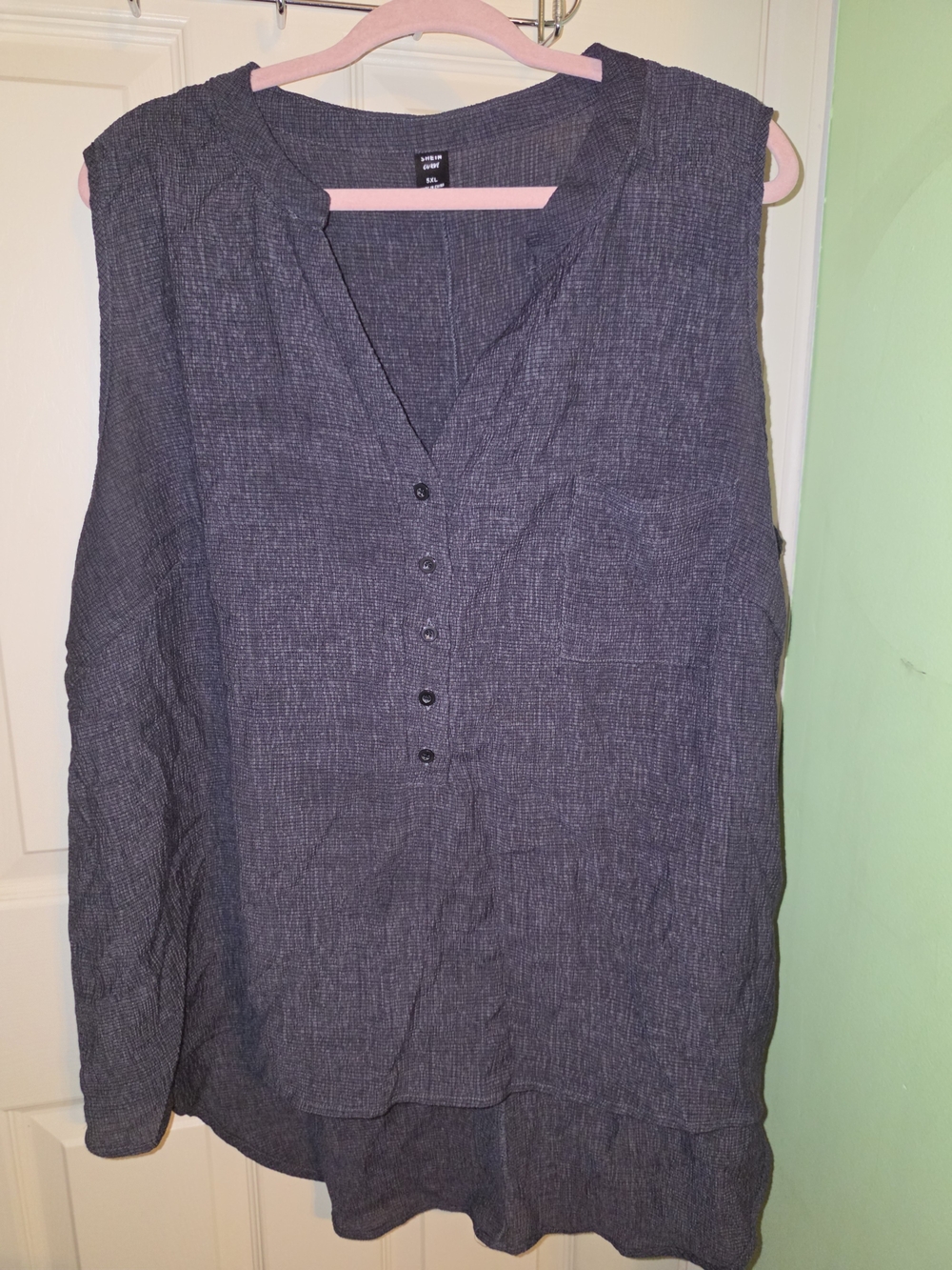 SHEIN Charcoal Gray Sleeveless V-Neck Button-Front Camisole